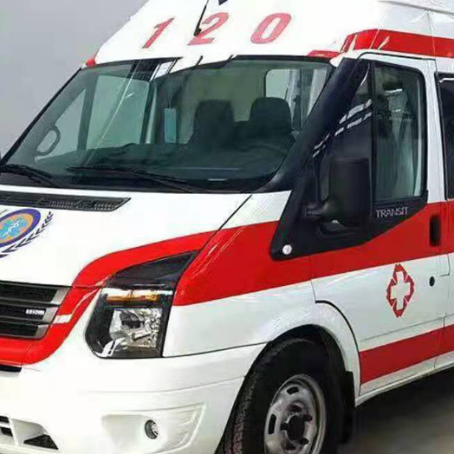 万秀非急救护送病人转院租赁救护车的优缺点对比